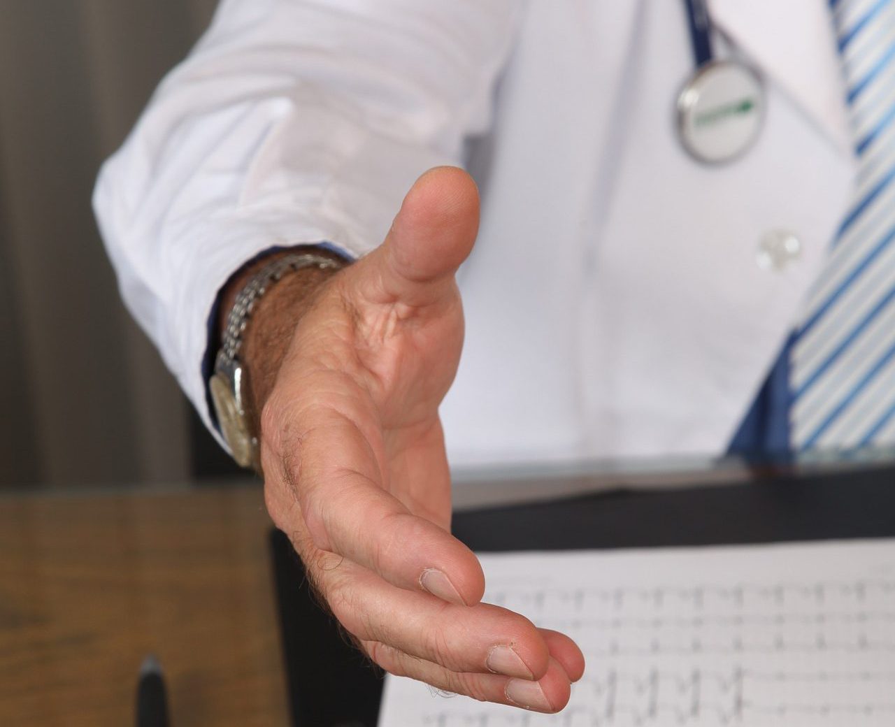 doctor-1228629_1920